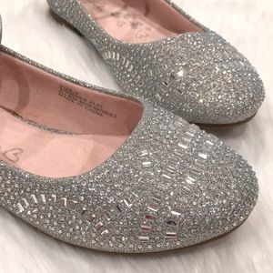 Olive & Eddie | Shimmer Flat Silver Shoes